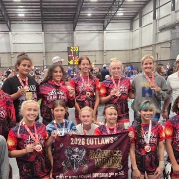 Sean Kirtz and Lady Hammers Earn 3rd Place at Midwest Nationals