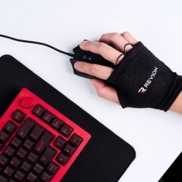 What Happens When You Measure League of Legends Icon Faker’s Hand – REVION Built REVION Grip.