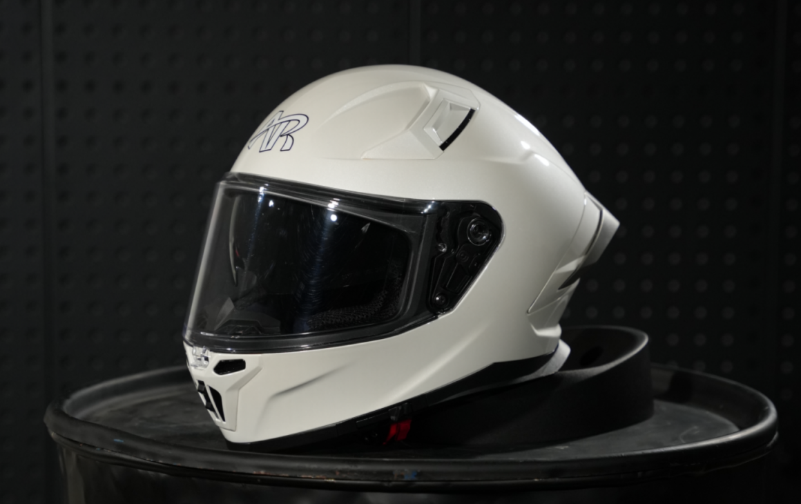 Wenjin Presents FF952 Full-Face Motorcycle Helmet for Global Markets